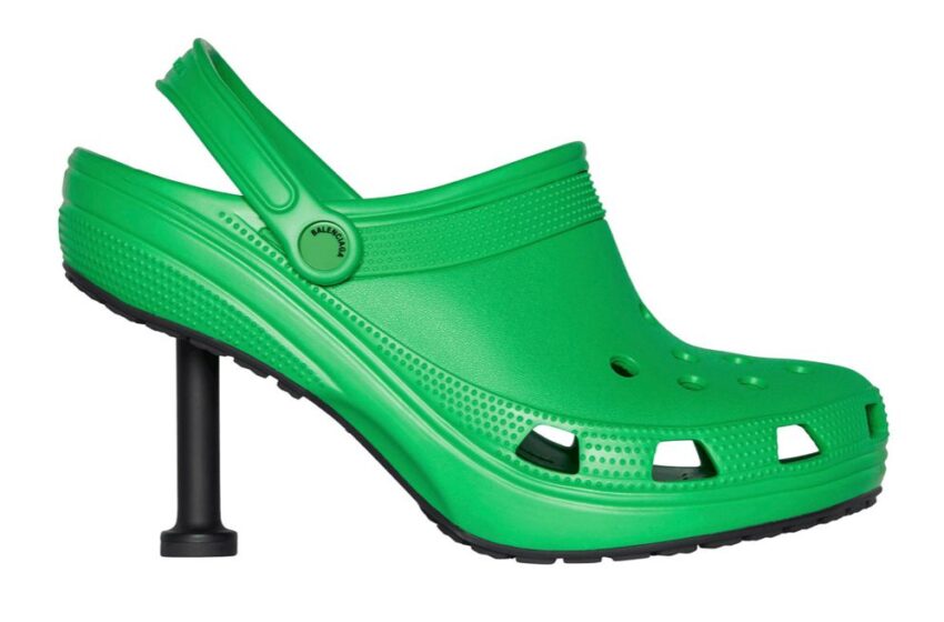 Balenciaga svela i nuovi zoccoli a spillo in collaborazione con Crocs