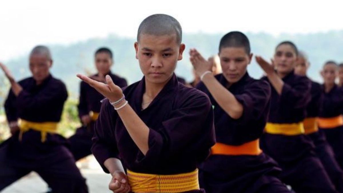 Suore del Kung Fu a Kathmandu - "Sorelle senza pietà" 