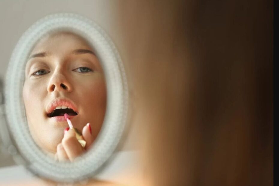 Cosa comunica (davvero) il trucco di una donna. Lo studio